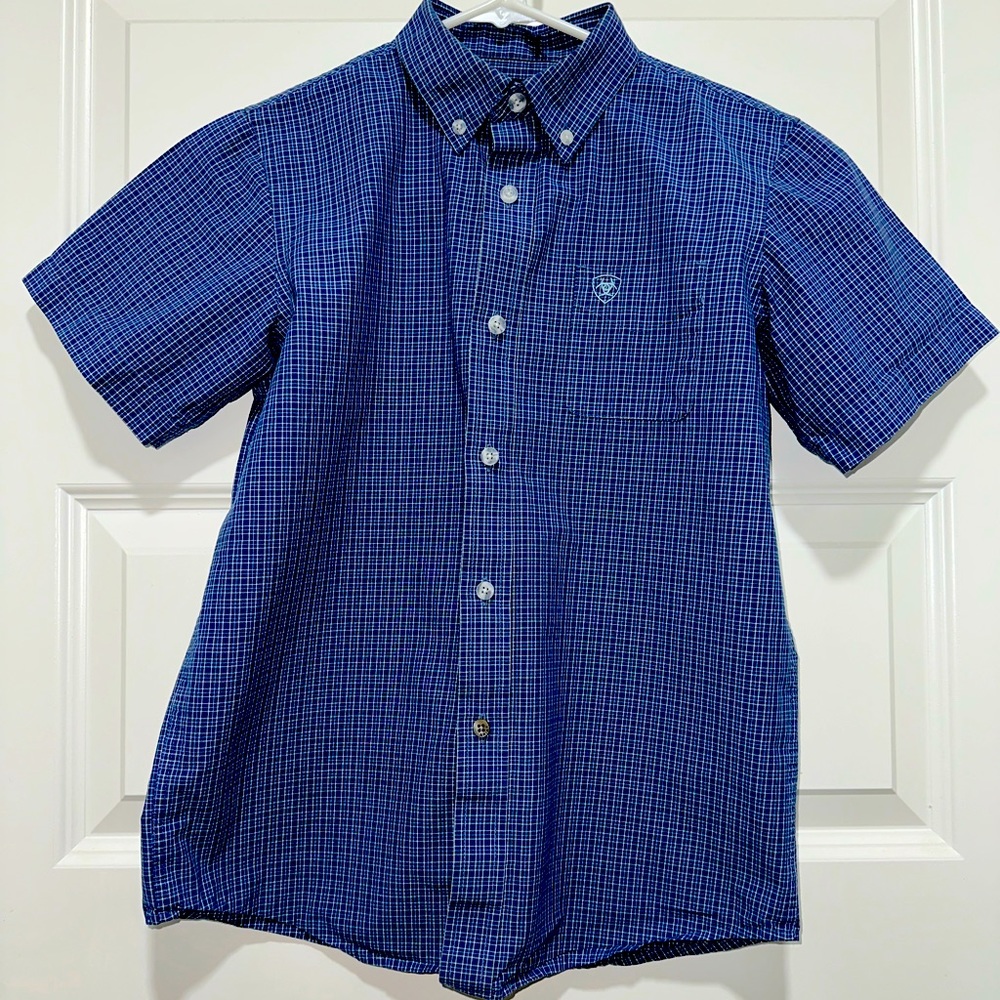 Boys' Ariat Classic Button Down Shirt, Medium